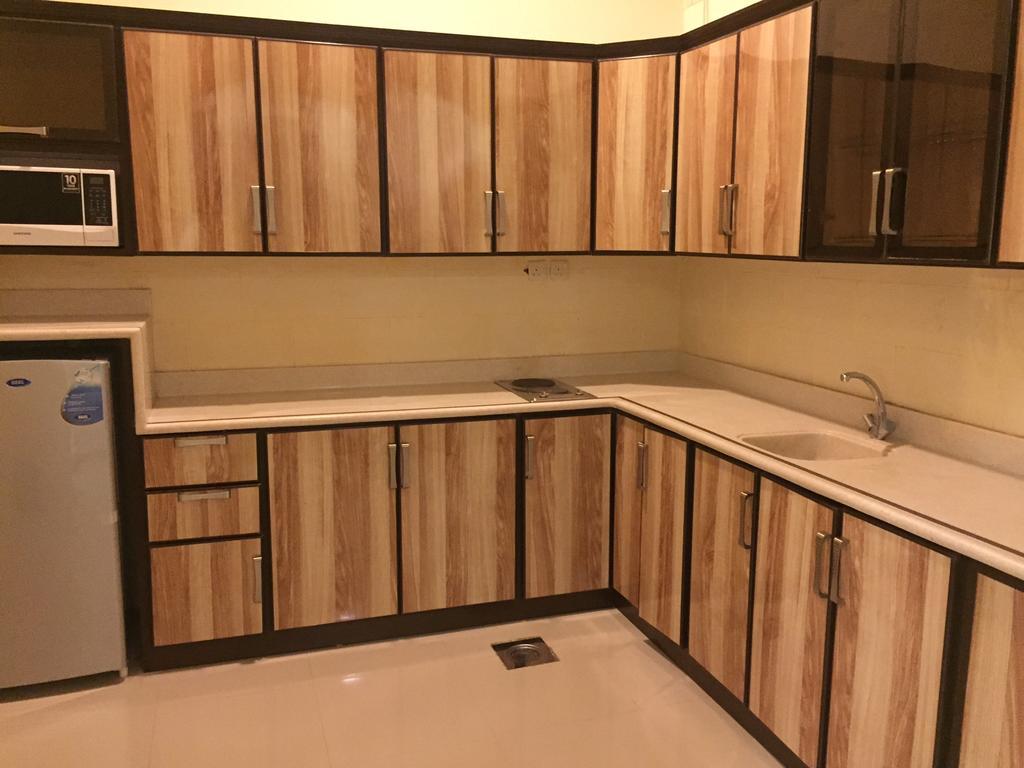 Terhal Hotel Suites 哈伊勒 外观 照片