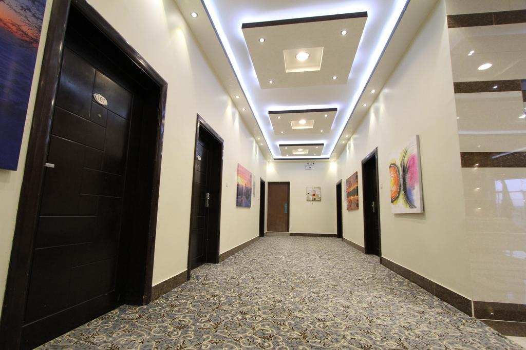 Terhal Hotel Suites 哈伊勒 外观 照片