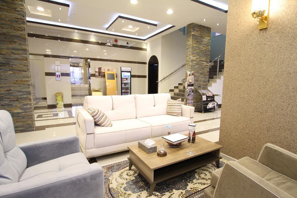 Terhal Hotel Suites 哈伊勒 外观 照片